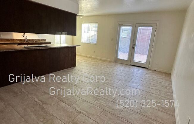 3 beds, 2.5 baths, 1,450 sqft, $1,500, Unit 2462