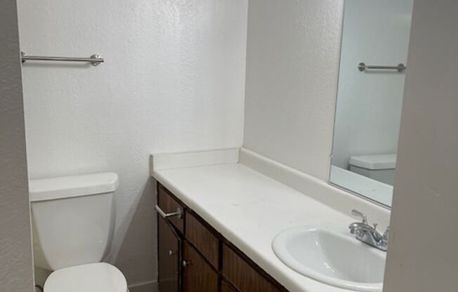 1 bed, 1 bath, 590 sqft, $1,650, Unit 1