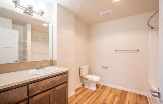 2 beds, 1 bath, 928 sqft, $1,850, Unit A-105