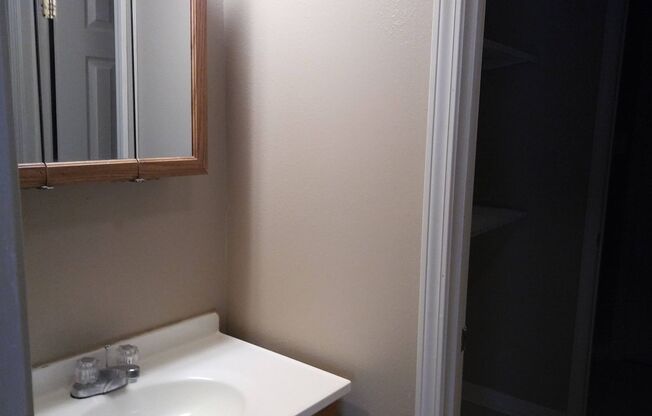 Spacious 3 Bedroom Townhome