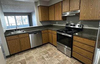 1 bed, 1 bath, 643 sqft, $1,295, Unit 110