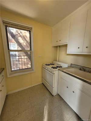 Studio, 1 bath, 525 sqft, $1,695, Unit 4J