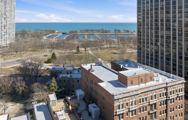 Shorecrest Apartments