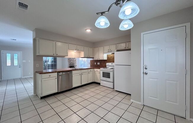 1707 WATERLOO TR