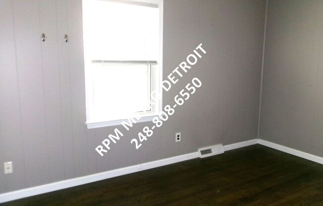 2 beds, 1 bath, $1,375