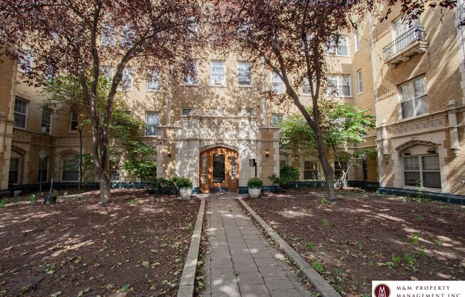 1 bed, 1 bath, 500 sqft, $1,375, Unit 416