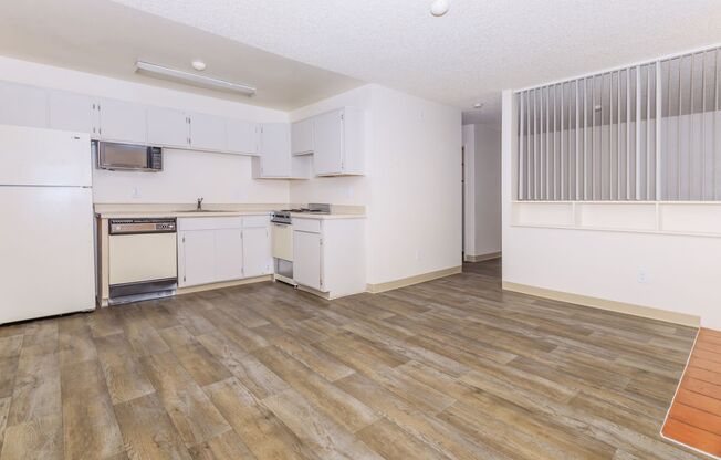 Studio, 1 bath, 520 sqft, $685, Unit 317