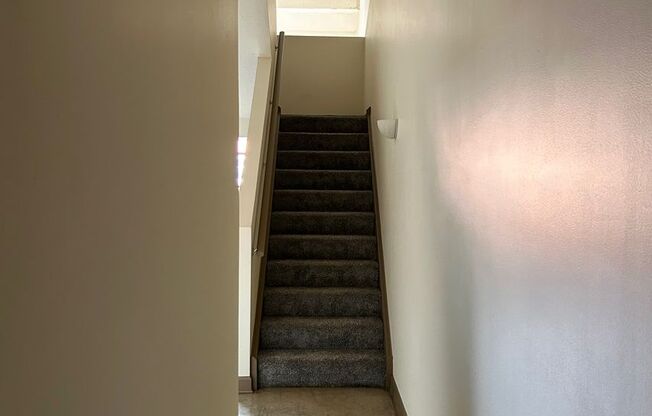 2 beds, 1 bath, 1,220 sqft, $1,850, Unit 328