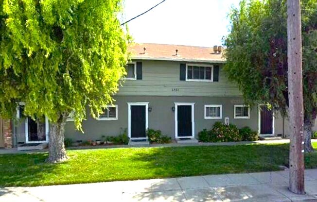 3501 Lafayette Street - Bentley Square