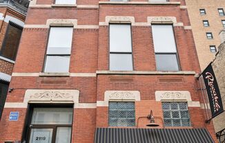 2119 N CLARK ST BUILDING