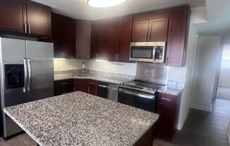 Randolph Square Apartments