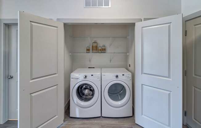 In-Home Washer and Dryer at Windsor Oak Hill, Austin, 78735