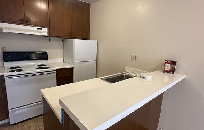 1 bed, 1 bath, 650 sqft, $1,695