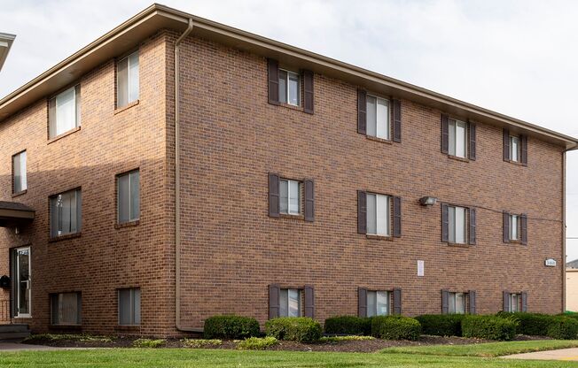 3468 S.82nd St.