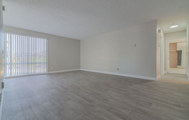 Unfurnished Living Area at Citra Apartments LLC, San Diego, 92107