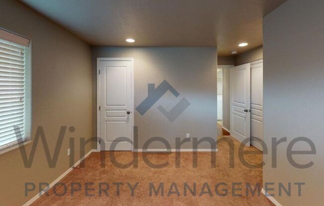 3 beds, 2 baths, 1,064 sqft, $1,695, Unit chin228-1