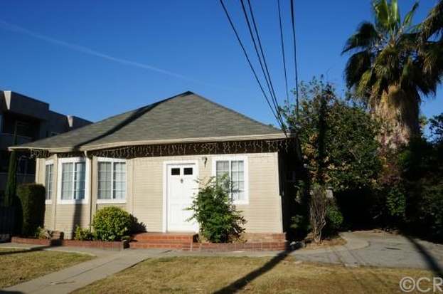 58 HARKNESS AVE