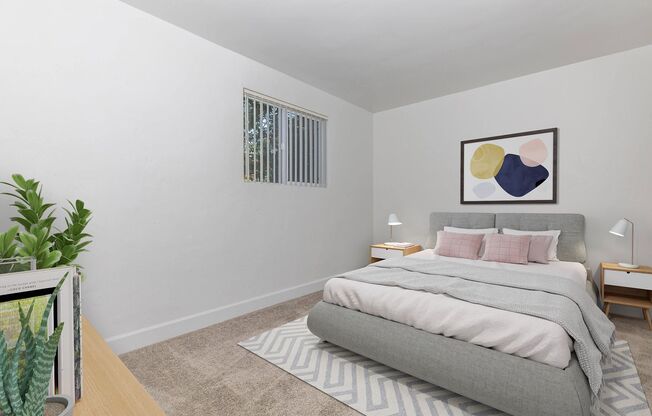 2 beds, 1 bath, 800 sqft, $1,549, Unit 112