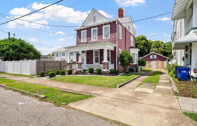 Beautifully maintained 3-bedroom, 3-bath traditional-style home in Portsmouth!