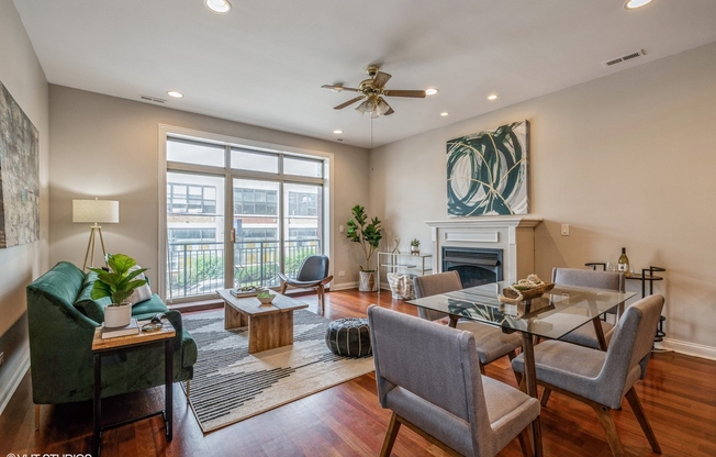 2841 N Pulaski Rd Unit 1n