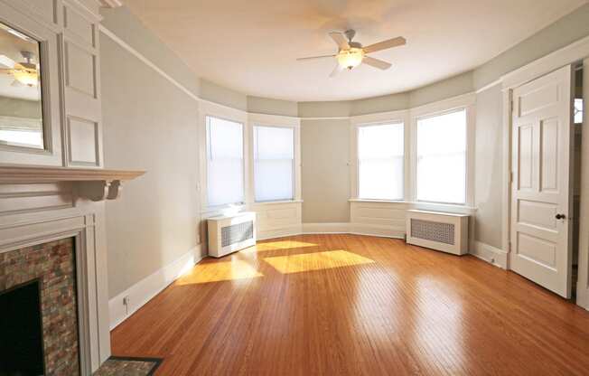 929 Summit