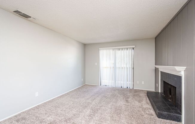 2 beds, 1 bath, 860 sqft, $1,800, Unit 224