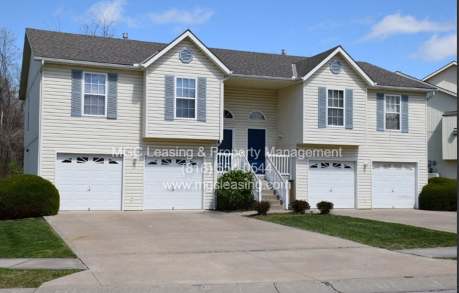 5808 5810 NE 42 ST