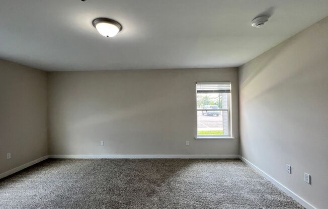 1 bed, 1 bath, 798 sqft, $1,300, Unit Apt 401