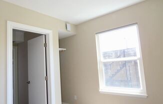 Two story unit w/ spiral staircase blocks from downtown Berkeley! In unit washer dryer!