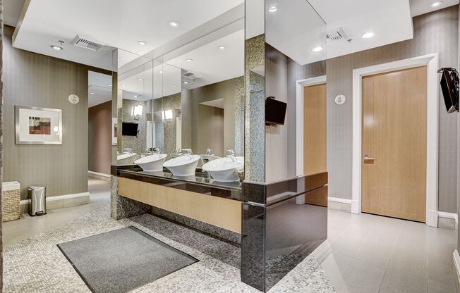 2 beds, 2 baths, $5,500