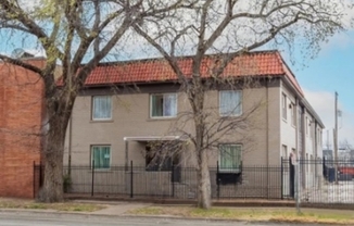 324 N TOPEKA AVE
