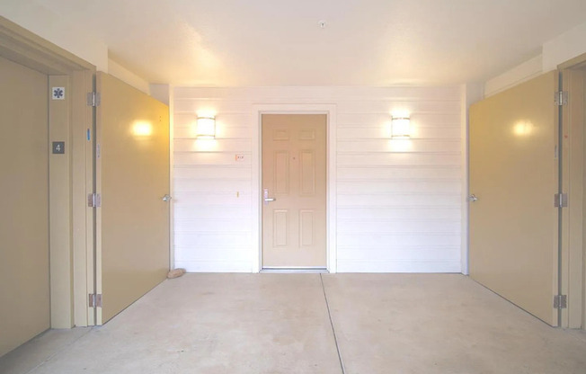 8200 OCEANVIEW TER