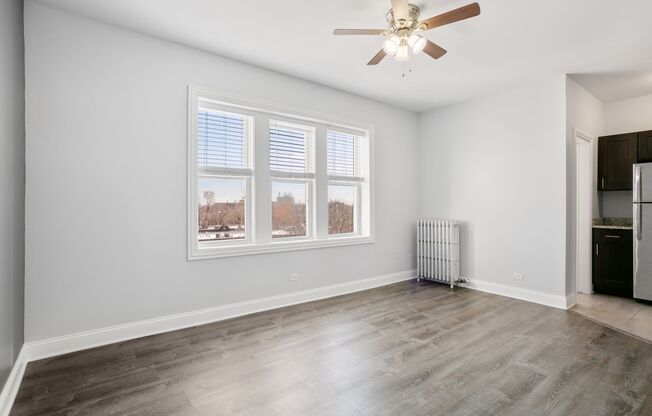 1 bed, 1 bath, 402 sqft, $1,700, Unit 710