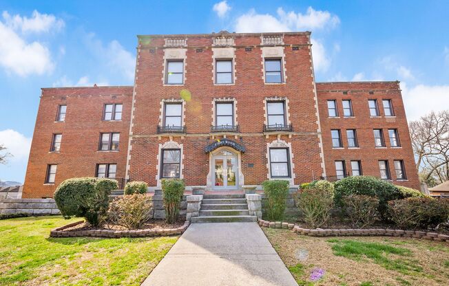 Fort Wood Apartments