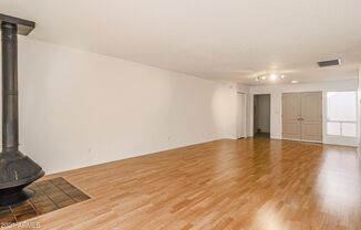 2 beds, 2 baths, $1,395