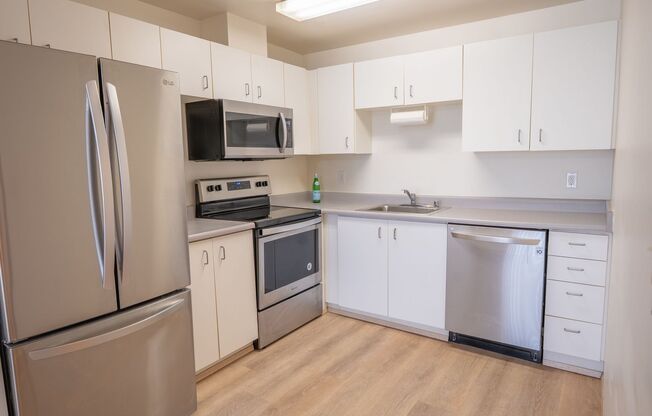 Pacific Crest Apartments