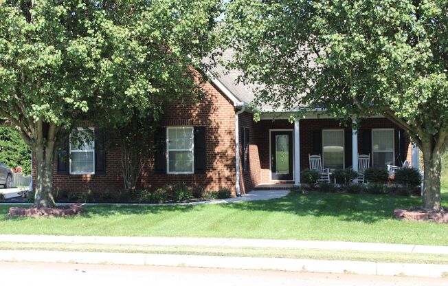 Amazing 3 bd/2.5bth in Farragut!!