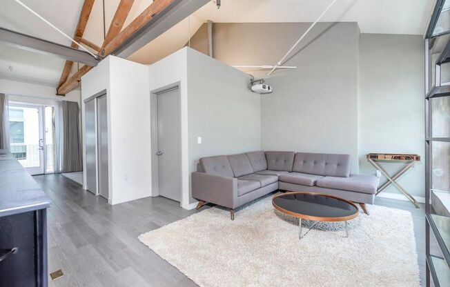 2 beds, 2 baths, 1,311 sqft, $4,900, Unit 527 Molino Unit 107