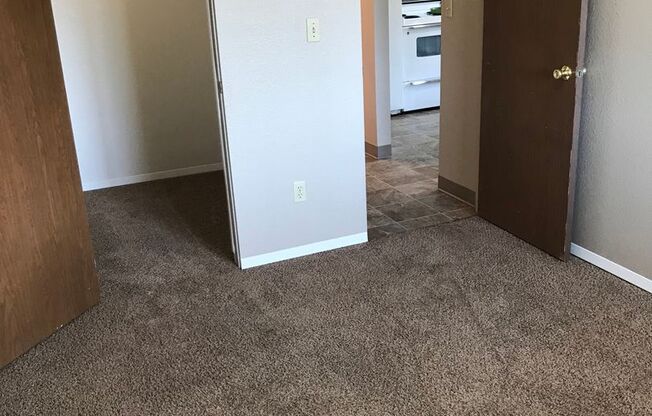 1 bed, 1 bath, 540 sqft, $895, Unit 08