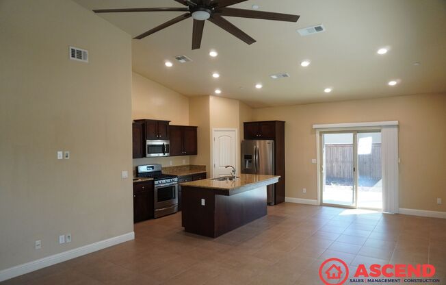 3 beds, 2 baths, $2,250