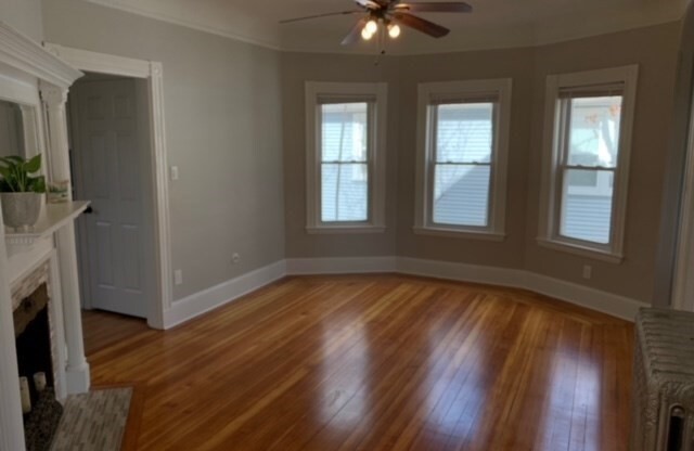 81 CLARE AVE