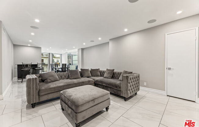 1 bed, 2 baths, 1,076 sqft, $3,750, Unit 1103