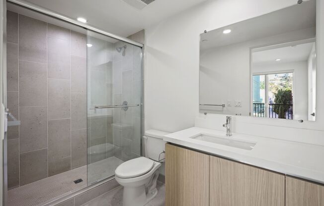 4 beds, 4 baths, 1,200 sqft, $4,484, Unit 210