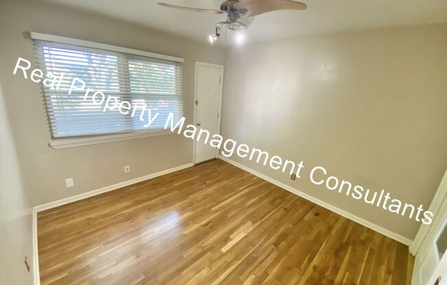 2 beds, 1 bath, $1,150