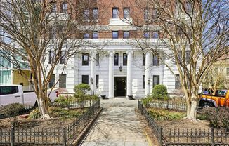 2 beds, 1 bath, $2,833, Unit 1616 16th Street NW Unit 407