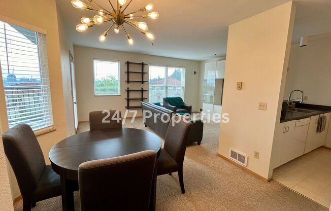 1 bed, 1 bath, $2,100