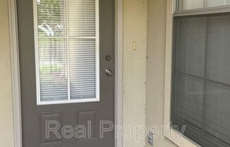 809 Summer Breeze Dr
