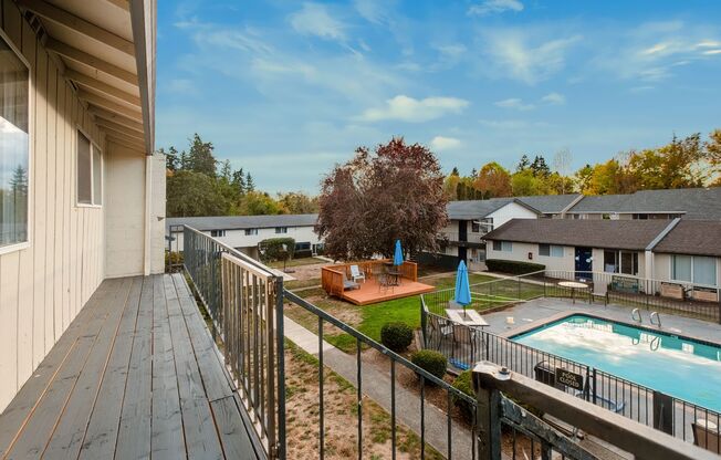 3 beds, 1 bath, 864 sqft, $1,445, Unit 39