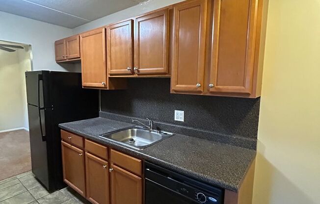 1 bed, 1 bath, 734 sqft, $1,350, Unit K05