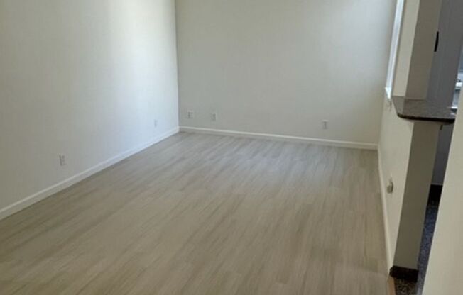 03RD ST 574